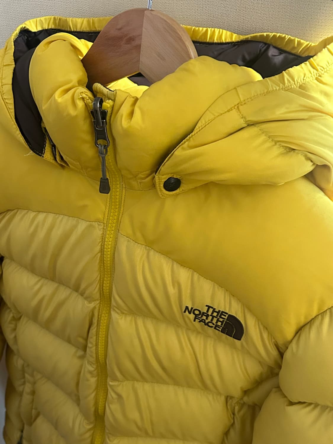 노스페이스 700 필파워 구스다운 경량패딩 상품이미지1