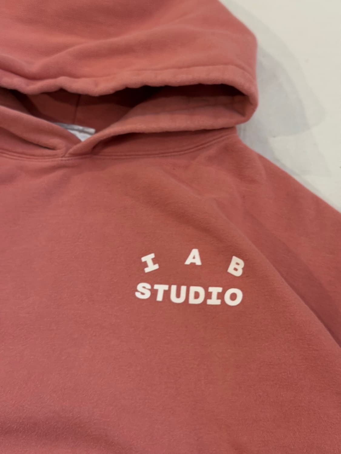 아이앱 스튜디오 후드티 로즈핑크 상품이미지2