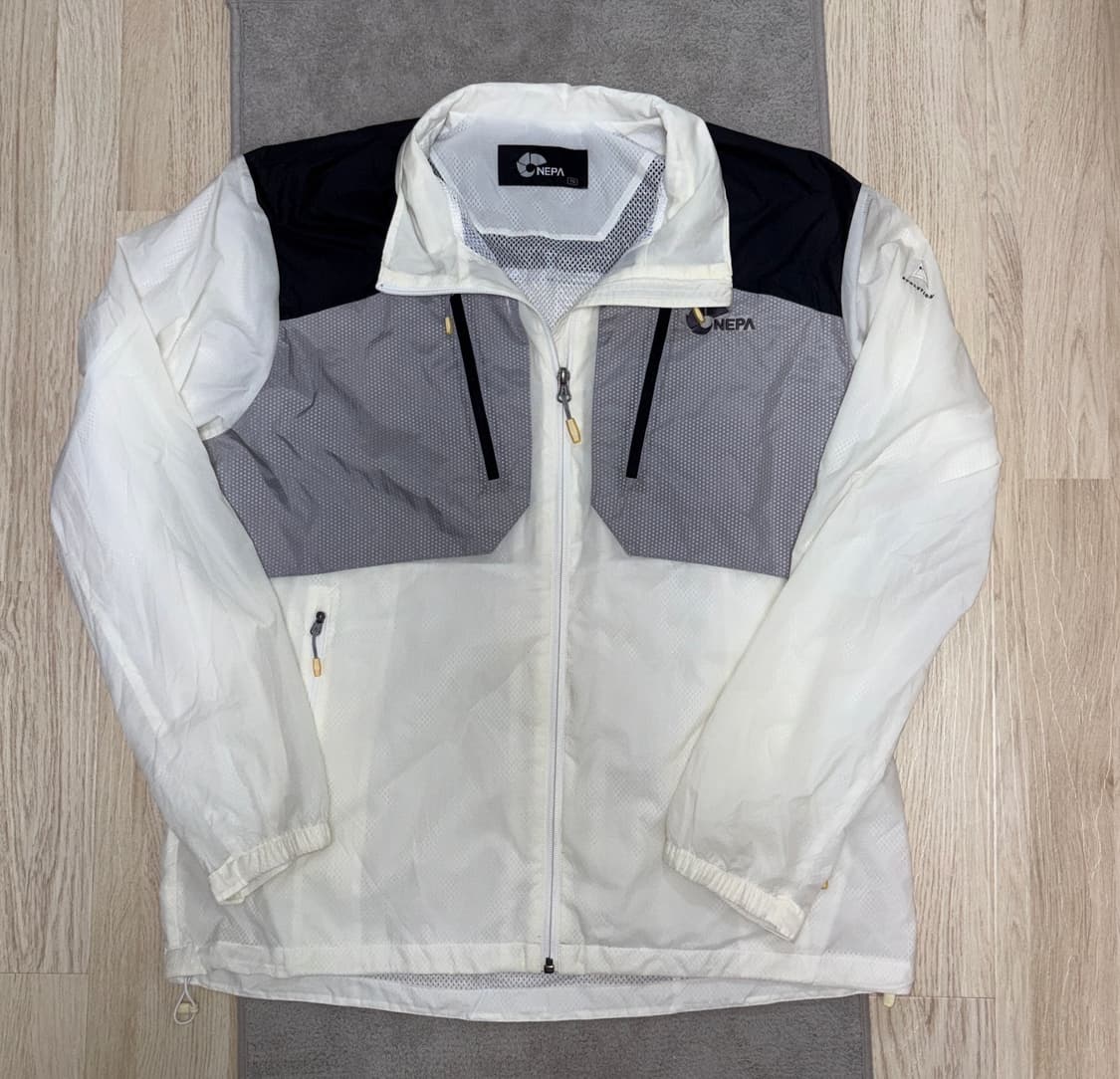 [S급] 대장급❗️❗️ 네파 바람막이 화이트 2XL(110) 상품이미지1