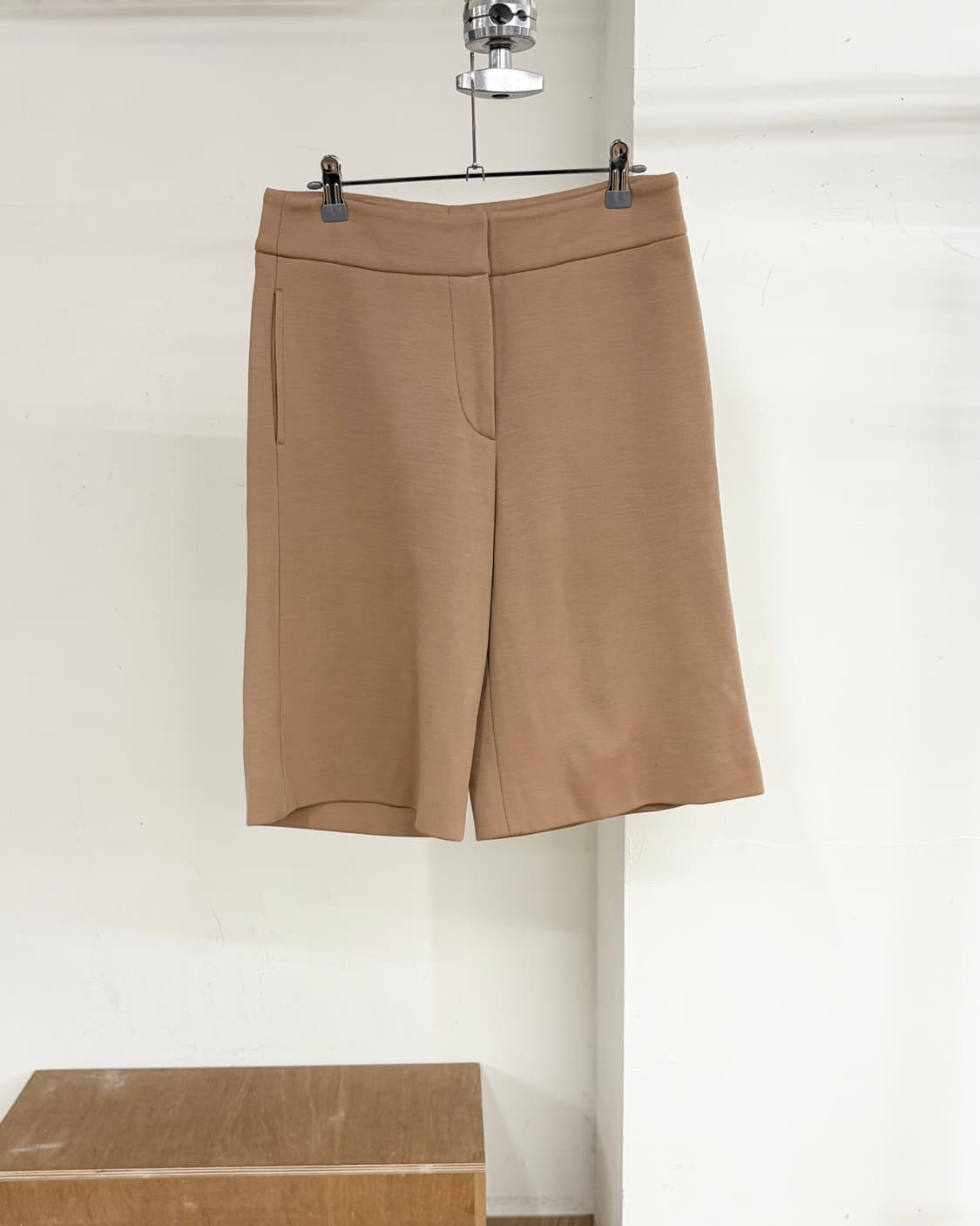 질샌더 베이지 지노사 울 버뮤다 팬츠 상품이미지1