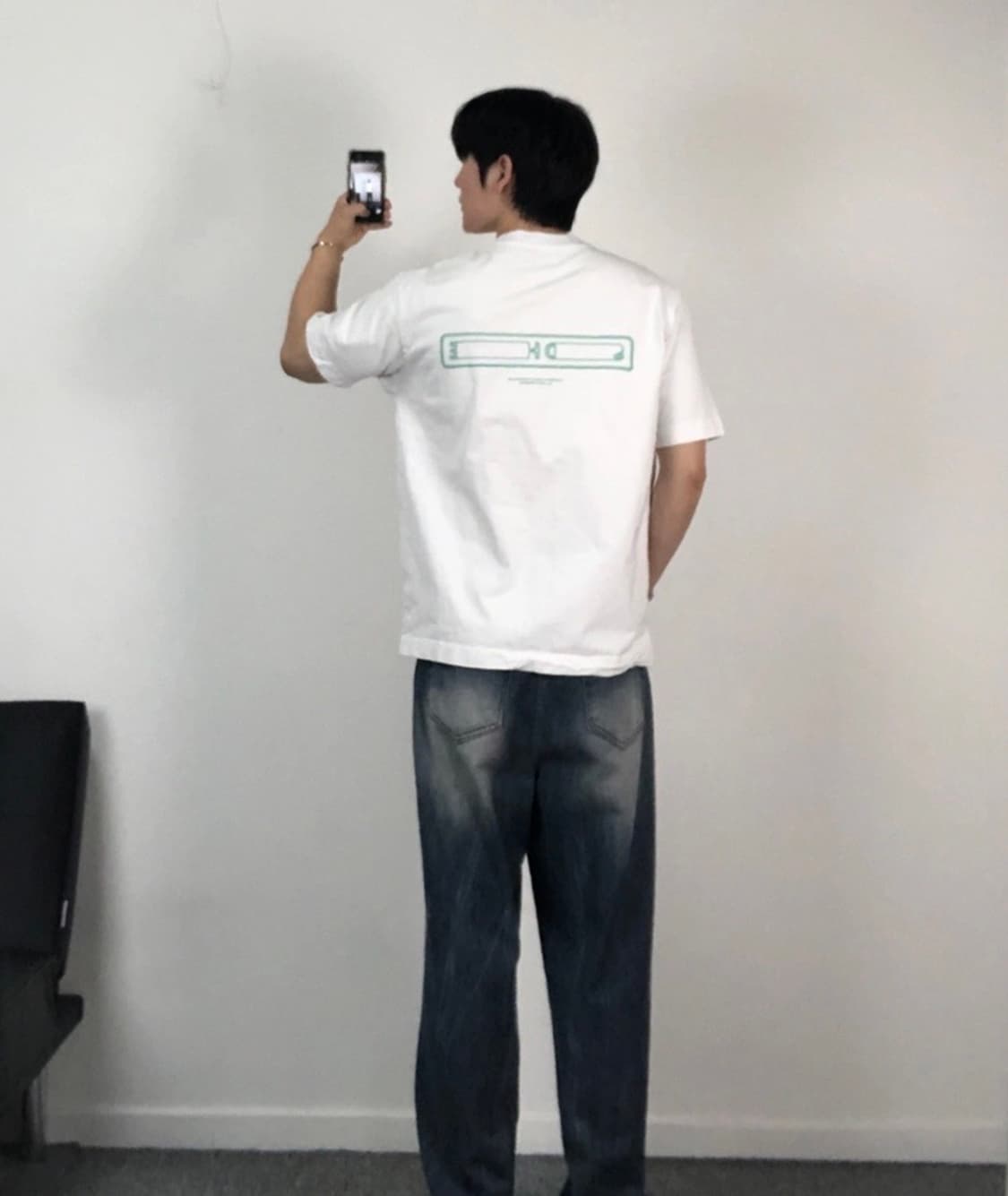 솔리드옴므 정품 백 프린팅 로고 반팔 화이트 상품이미지1