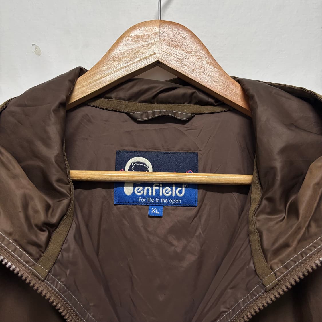 펜필드 브라운 후디 경량 점퍼 상품이미지3