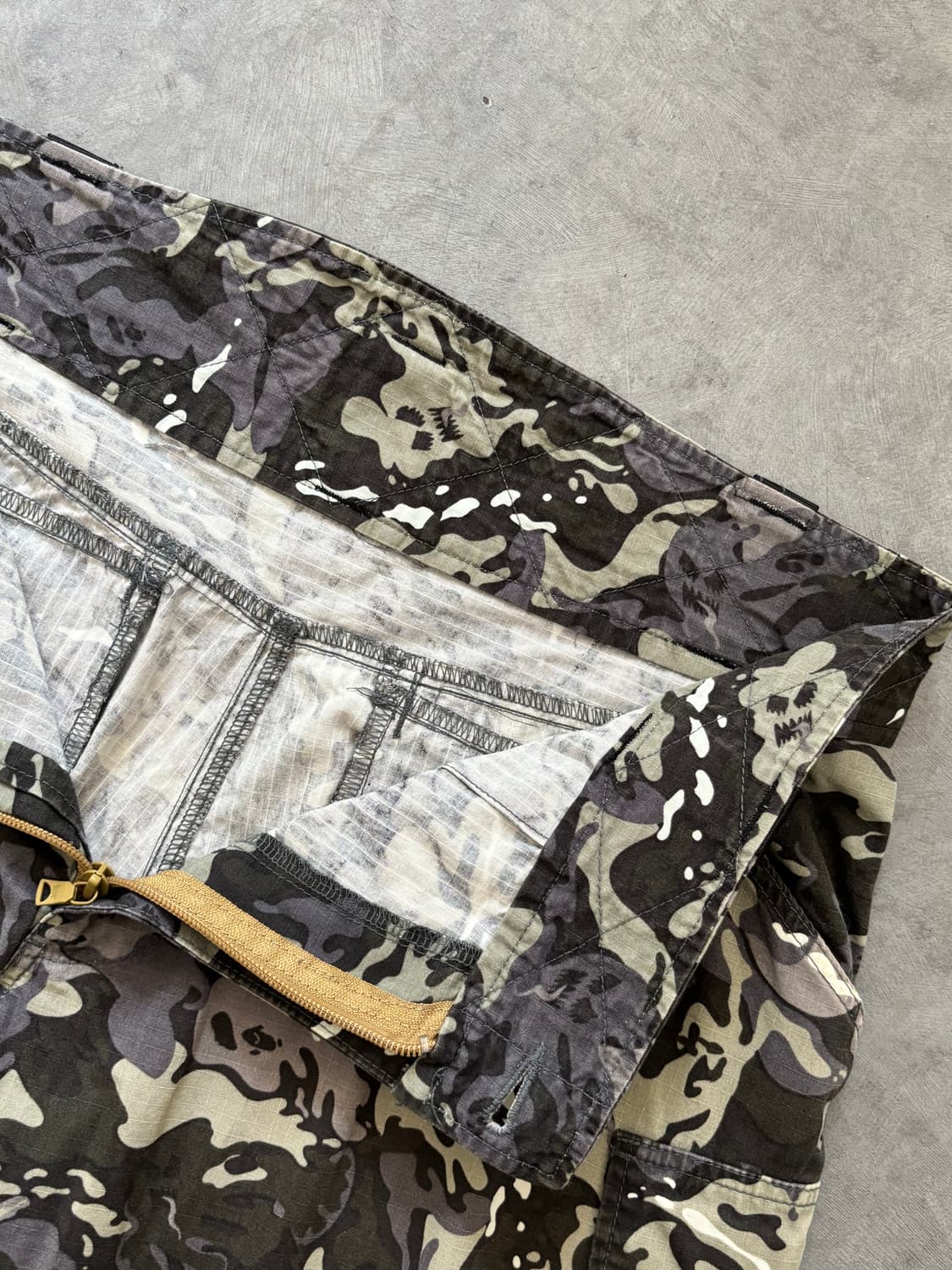 Bape 베이프 카모플라쥬 패턴 카고 팬츠 상품이미지5