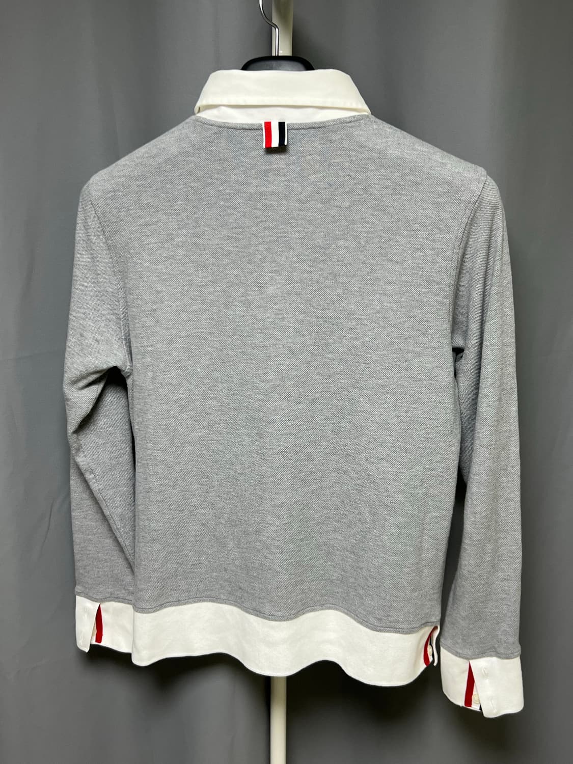[정품] 3size(95) 톰브라운 그레이 긴팔 카라티 상품이미지3