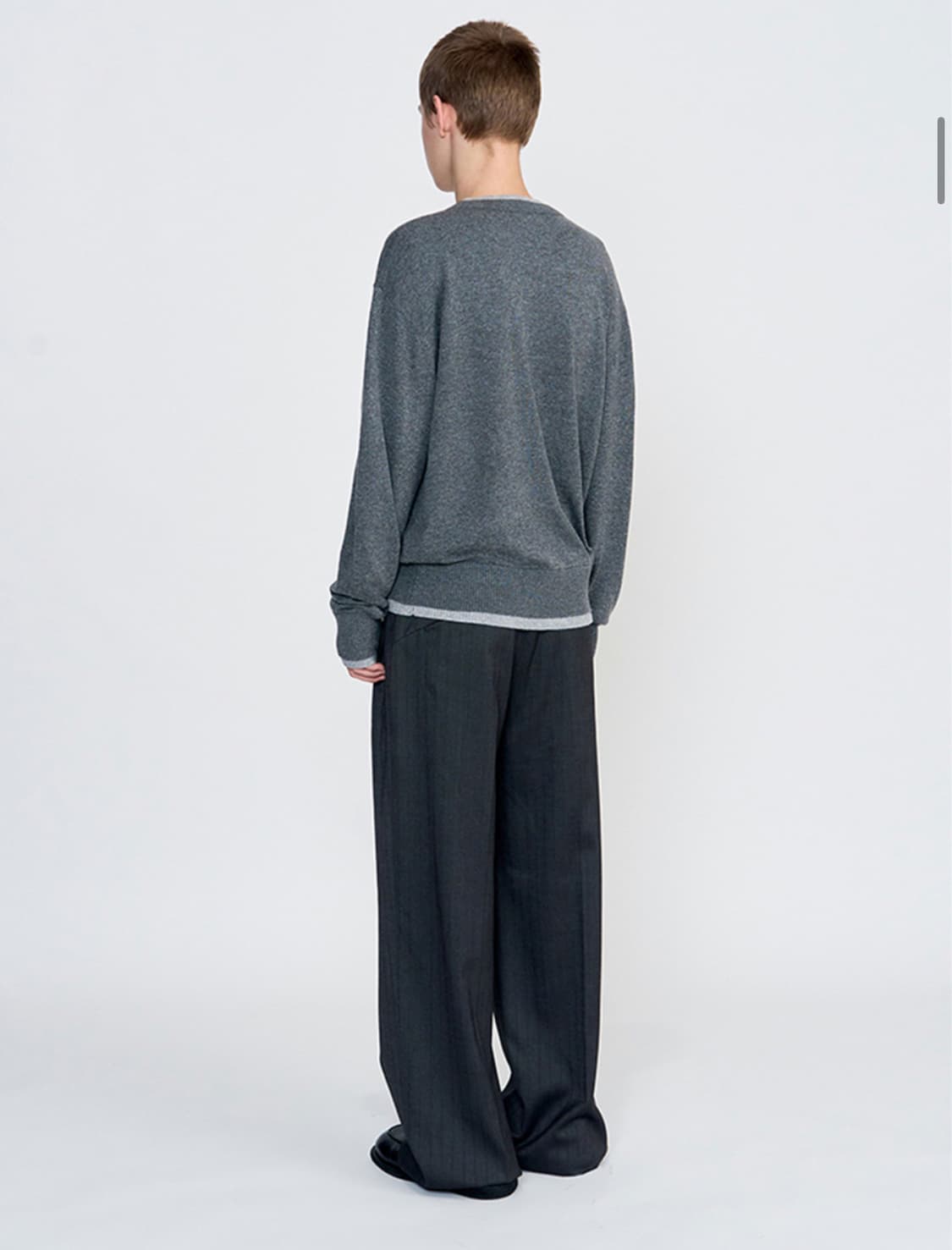 주앙옴므 레이어드 라운드넥 니트 (차콜) L사이즈 상품이미지2