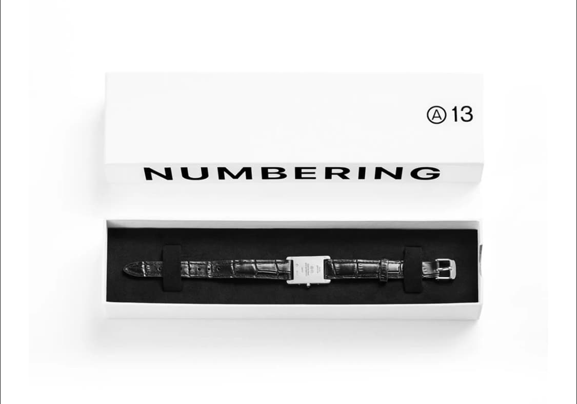 상태최상 넘버링 1901 실버 M사이즈 상품이미지7