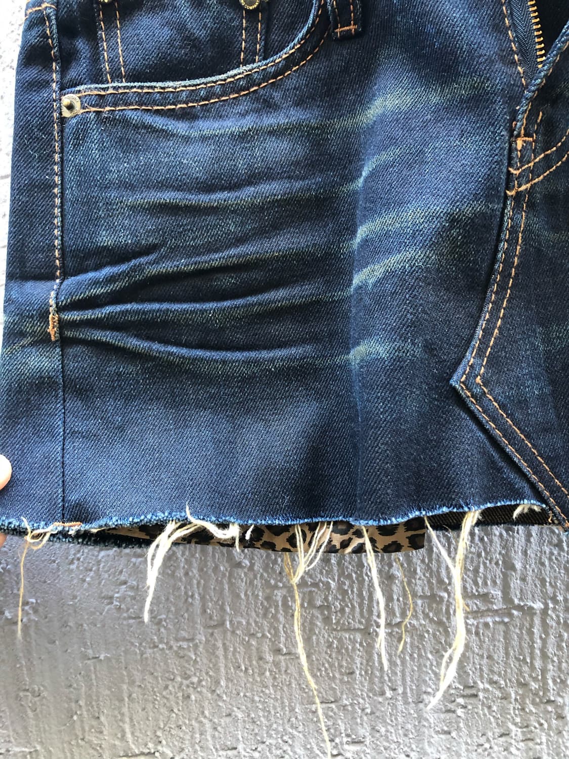 leopard detail dark denim mini skirt  상품이미지5