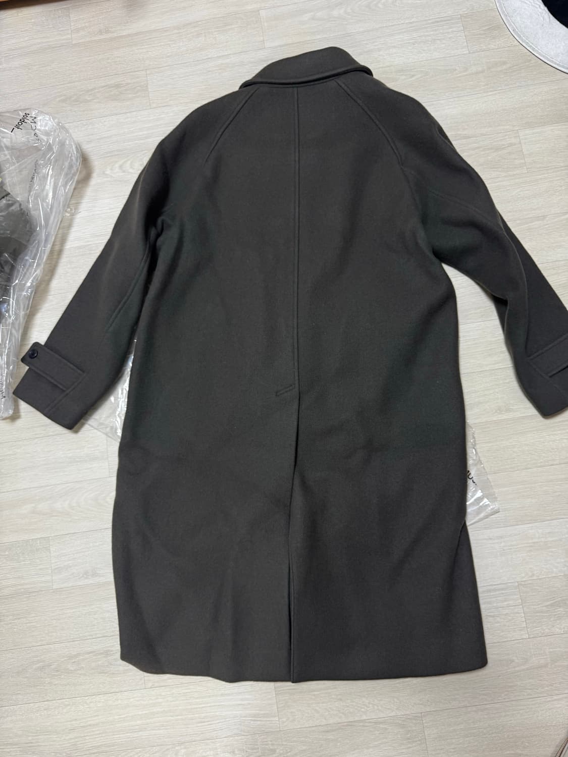 [1] 블랭크룸 스탠다드 발마칸 울 코트 차콜브라운 상품이미지3