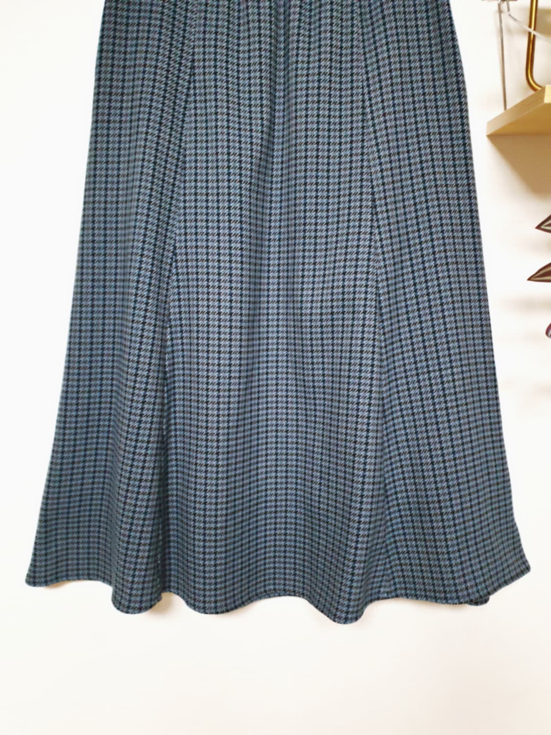 세루티 22fw A라인 롱스커트 55 블루 상품이미지4