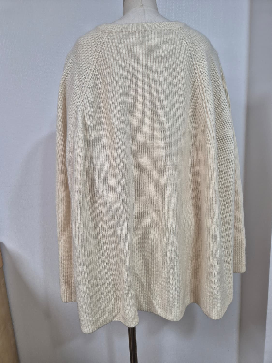 캐시미어100 케이프 스웨터  상품이미지4