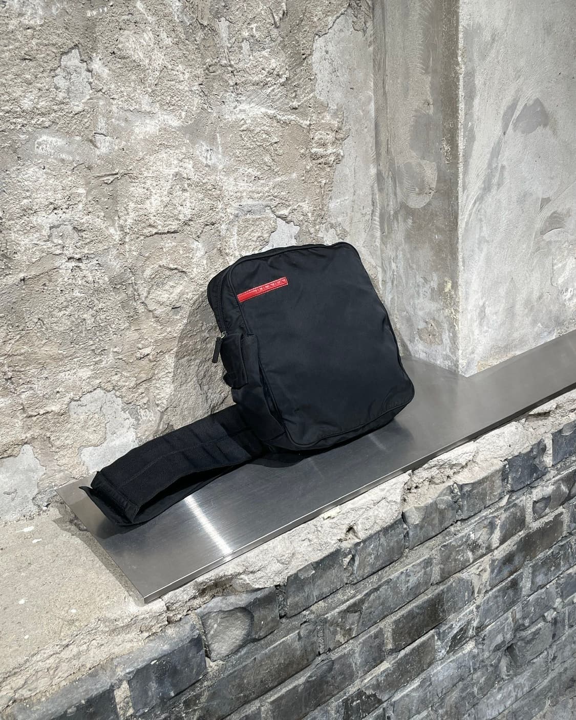 프라다 스포츠 네로 나일론 슬링백 상품이미지2