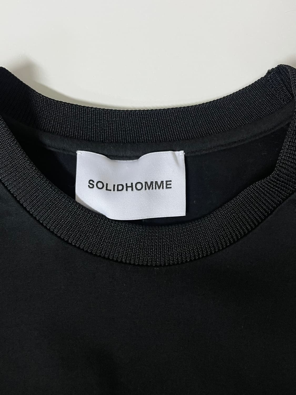 46) 솔리드옴므 포켓 롱슬리브 티셔츠 블랙 상품이미지4