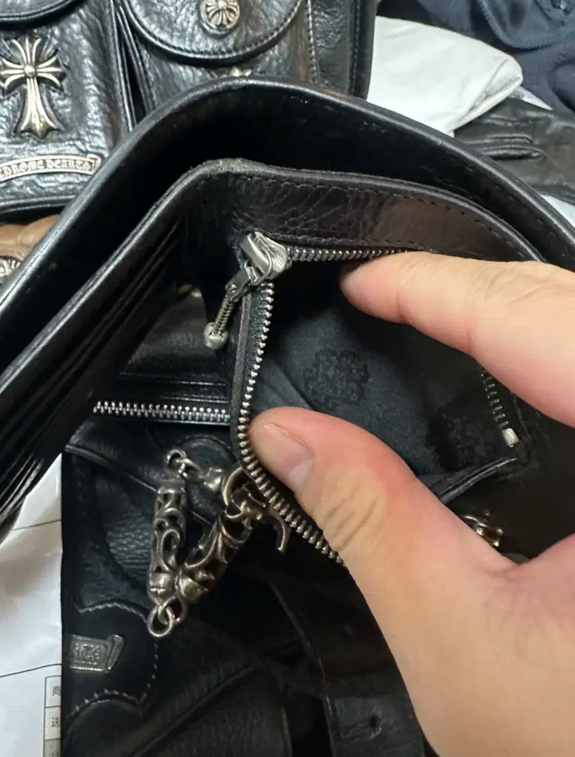 크롬하츠 크로스 원볼 반지갑 상품이미지5