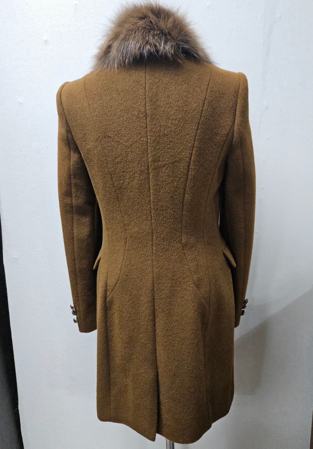 on&on 브라운 퍼 카라 더블 버튼 코트 S 상품이미지3