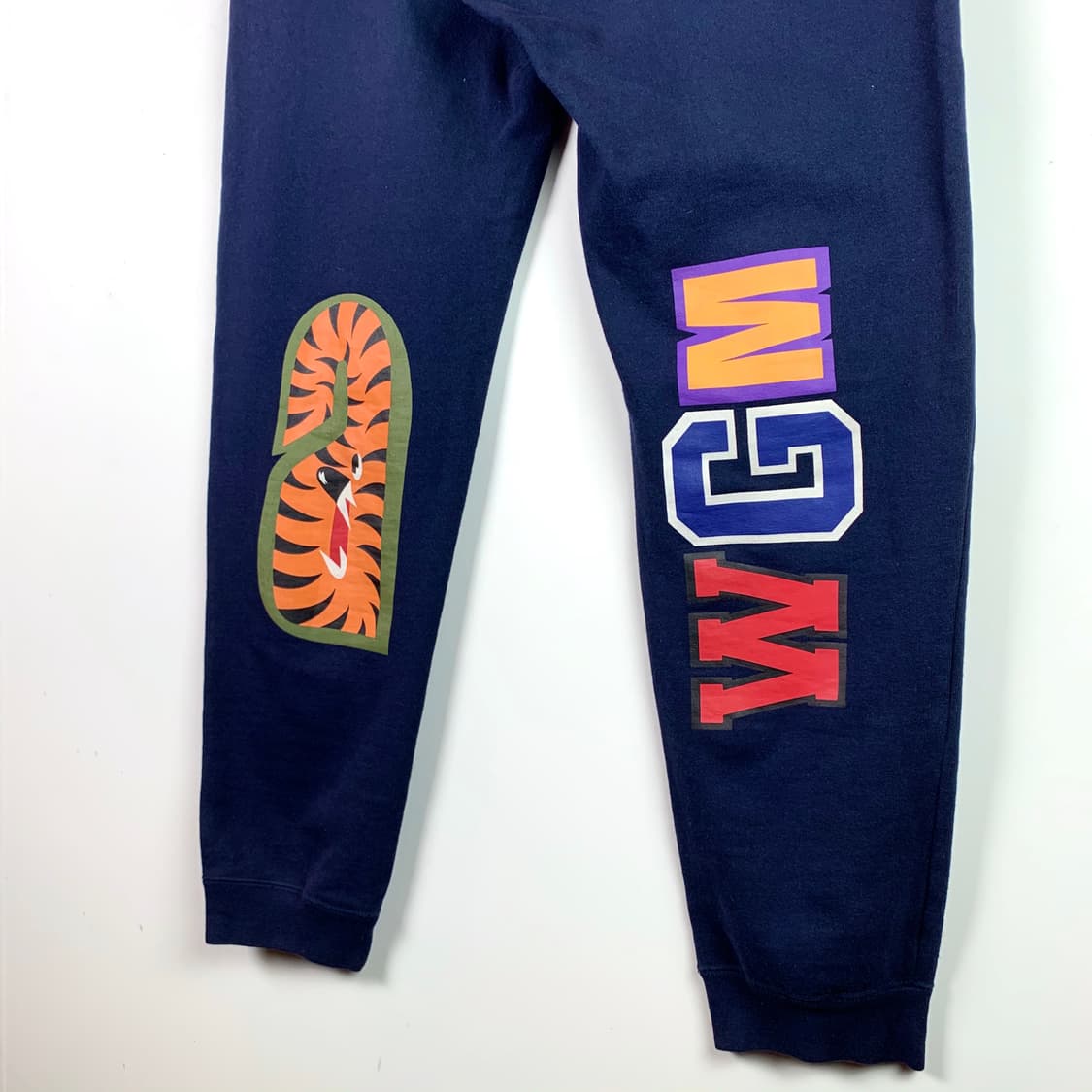 베이프 17F/W 샤크 페이스 네이비 스웻 조거 팬츠 상품이미지8