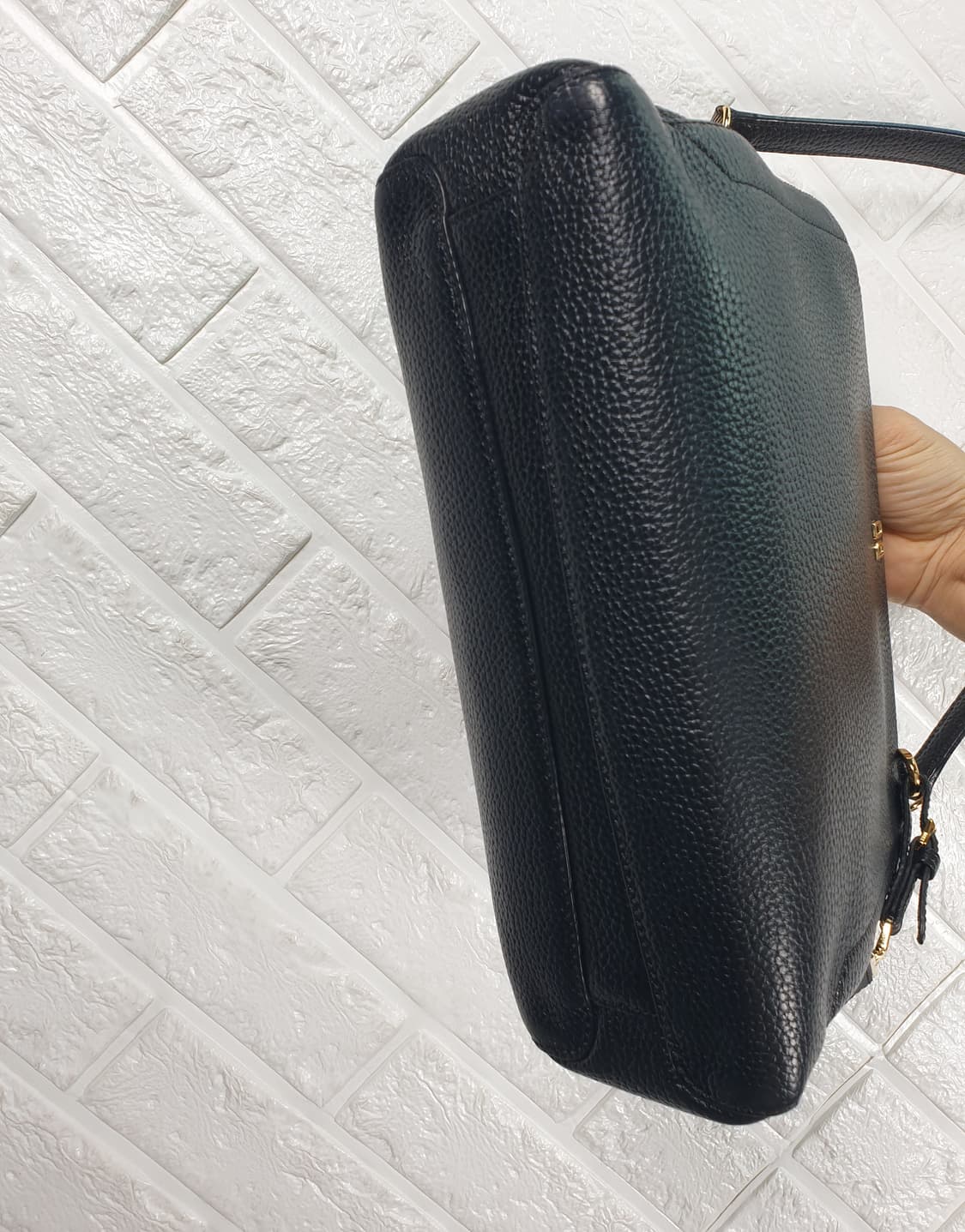 닥스 DD로고 소가죽 숄더백 상품이미지7