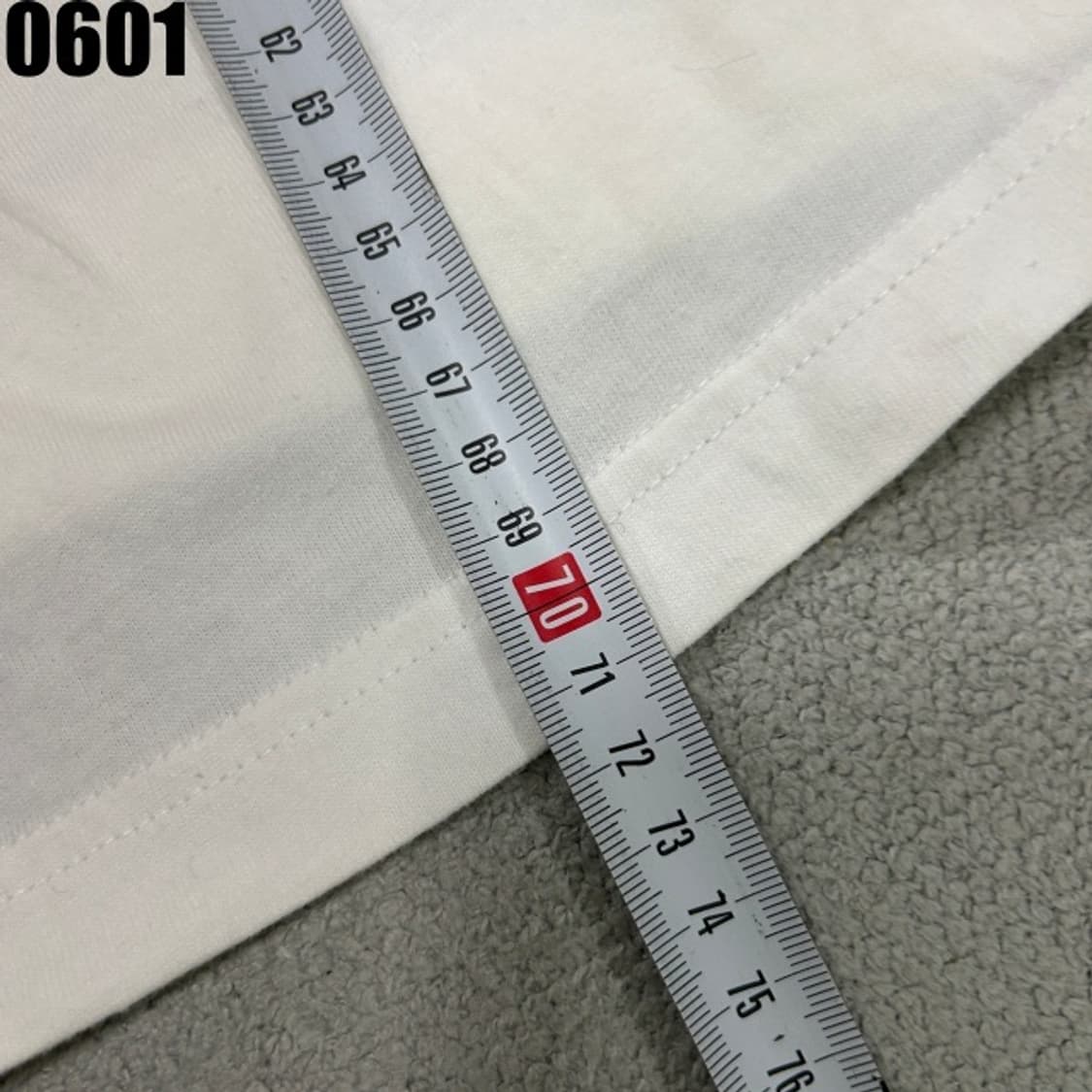 노스페이스 화이트 반팔 상품이미지5