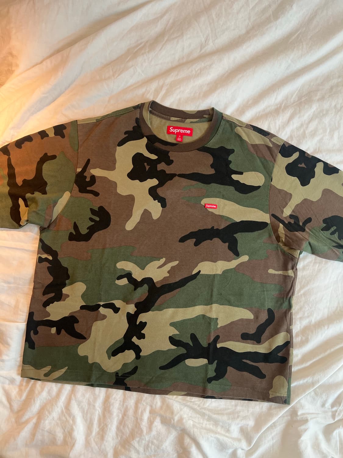 [크롭] 슈프림 스몰 박스로고 카모 티셔츠 25SS - M 상품이미지4