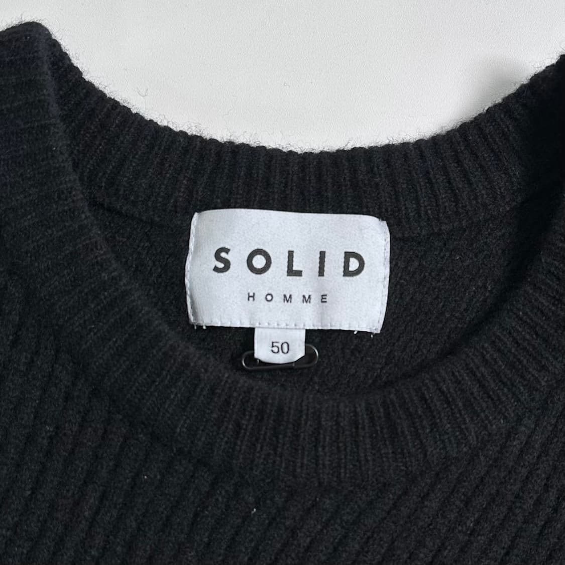 솔리드 옴므 블랙 오버핏 니트 베스트 상품이미지5
