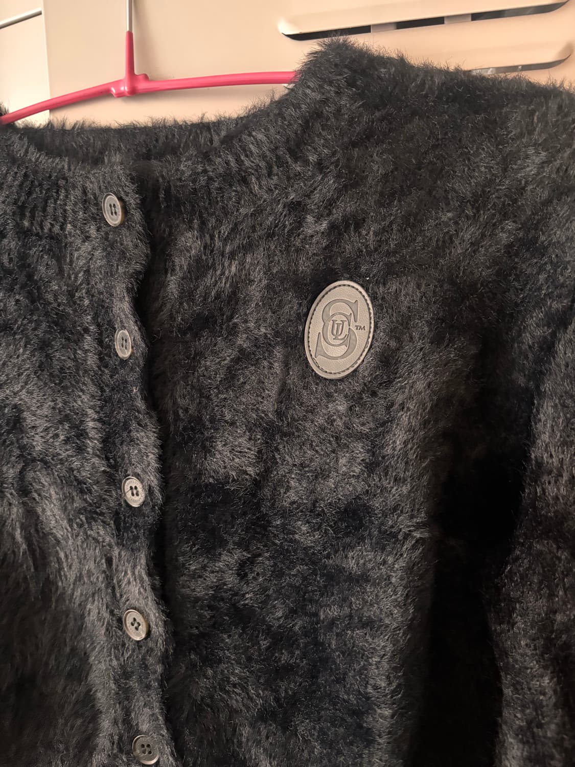 스컬프터 크롭 퍼 와펜 가디건 상품이미지2