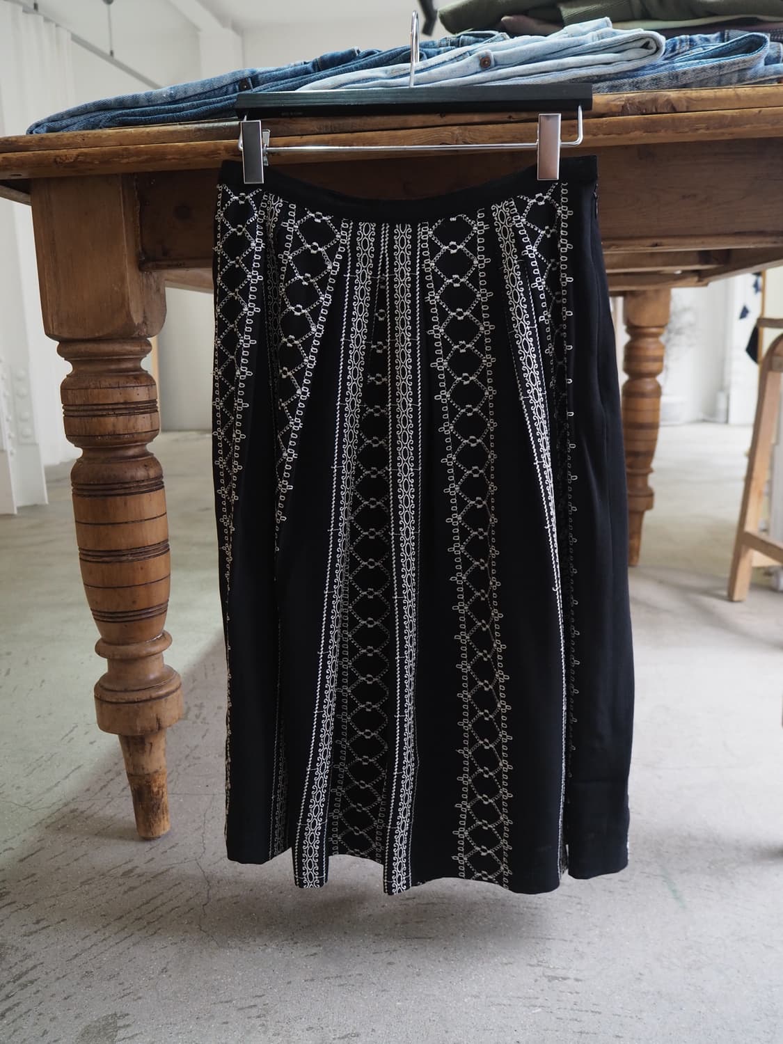 AMACA embroidery skirt  상품이미지1