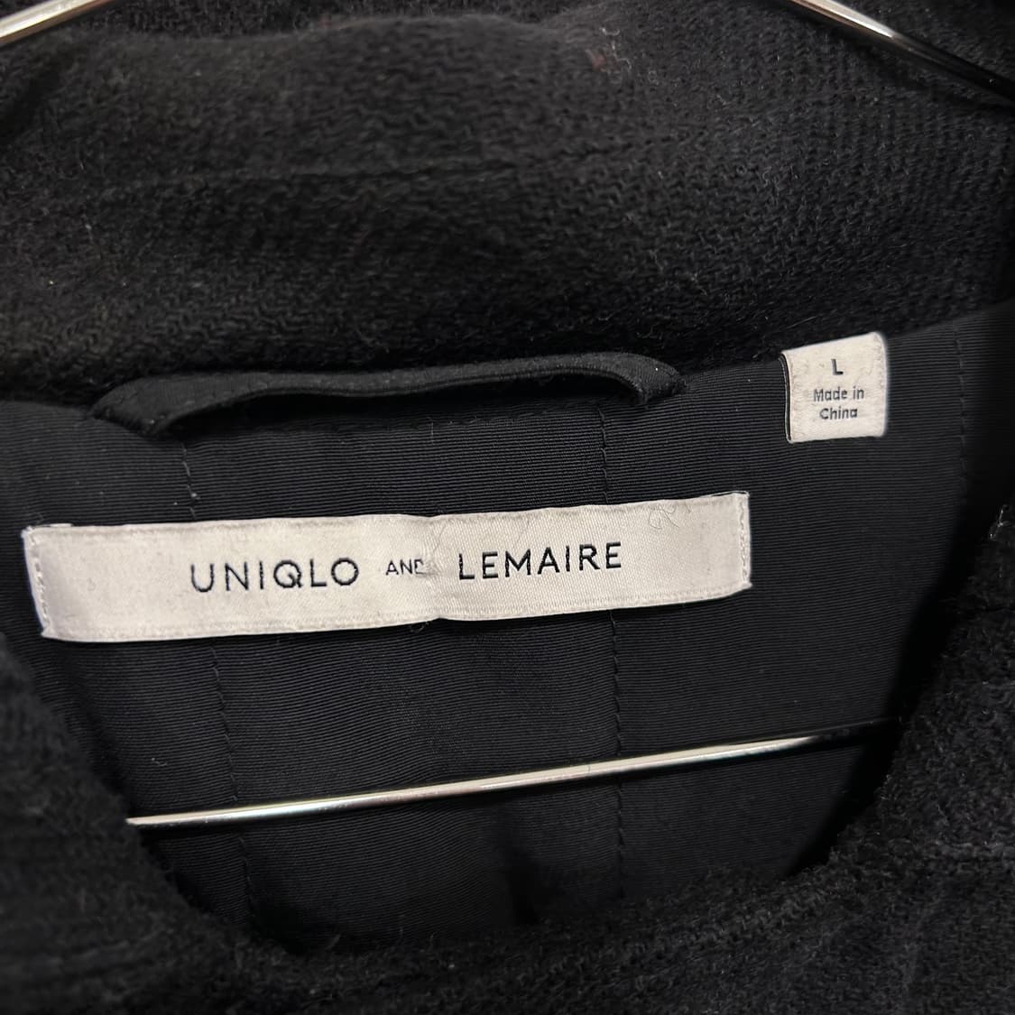 유니클로 X 르메르 후드 버튼 롱코트 상품이미지3