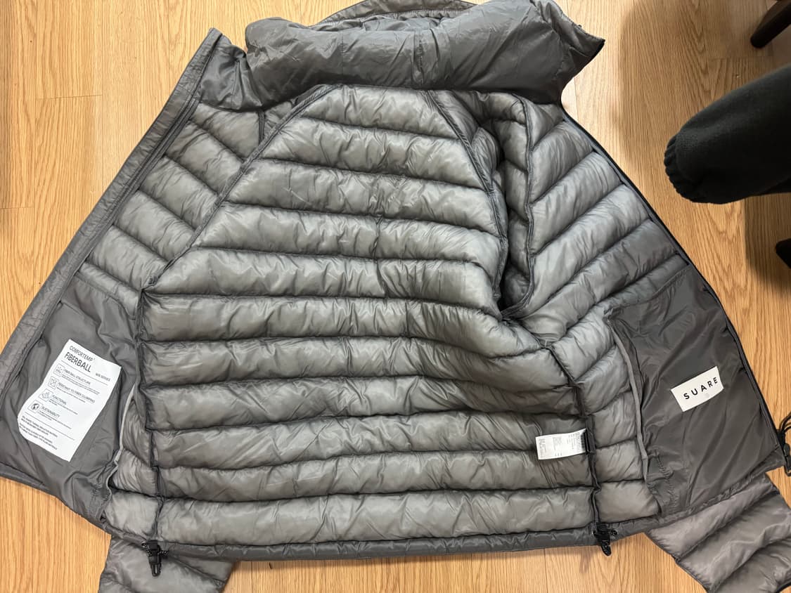 수아레 경량패딩 m 판매합니다 상품이미지4