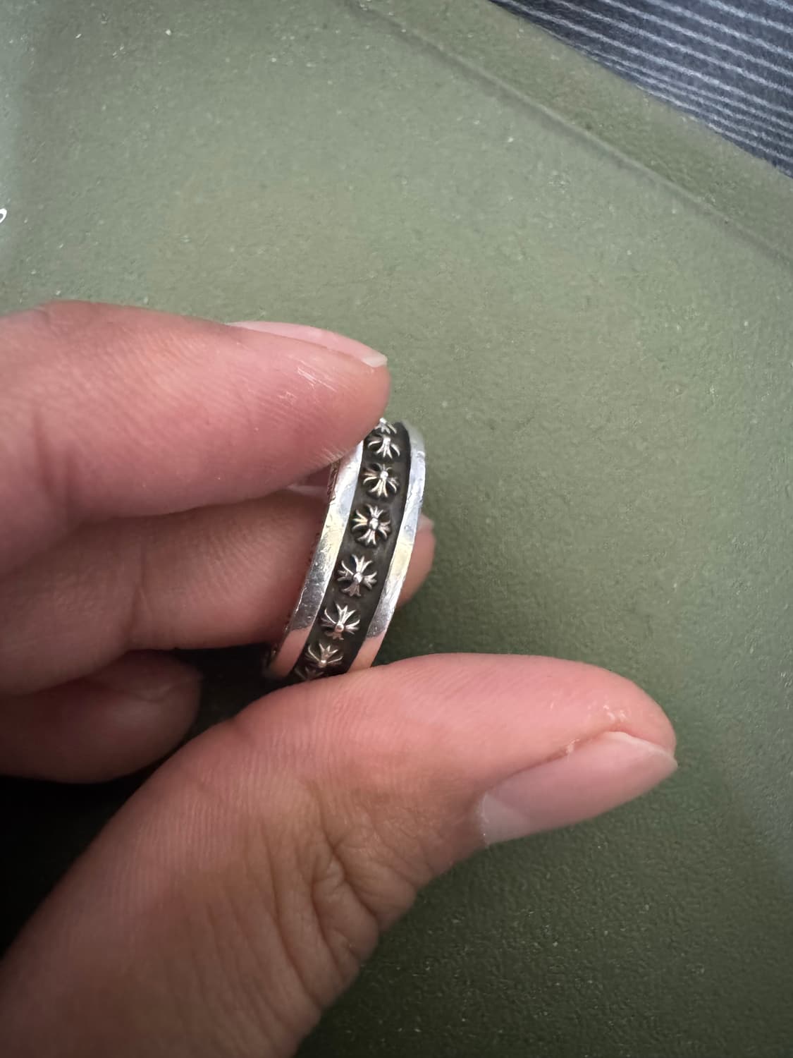 크롬하츠 미니플러스링 국내19호(us9정도) 판매 (한스룸구매) 상품이미지4