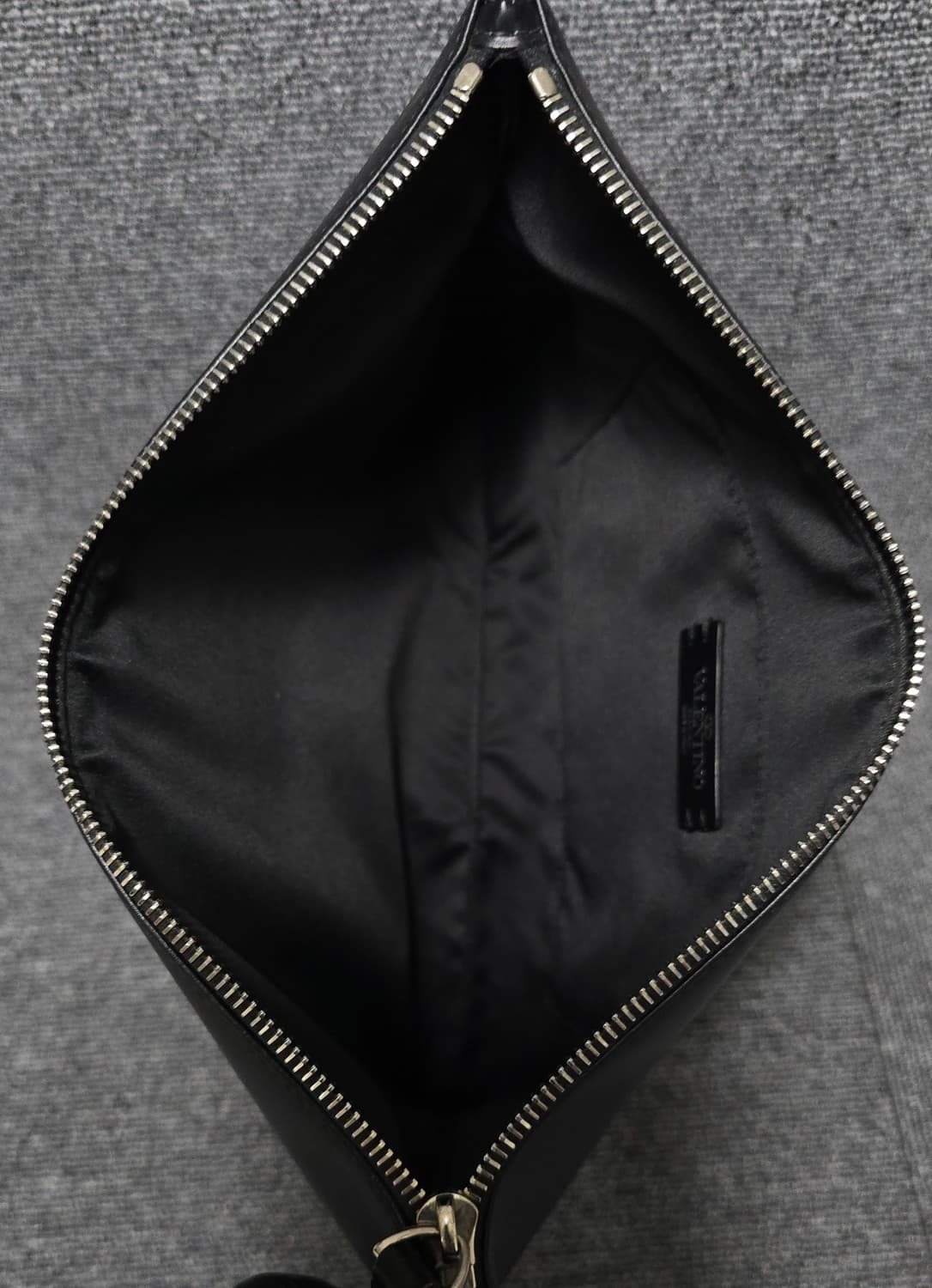 발렌티노 클러치백 상품이미지8