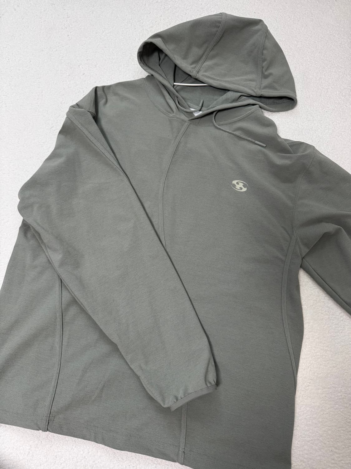 산산기어 롱슬리브 후디 카키 23FW 상품이미지2