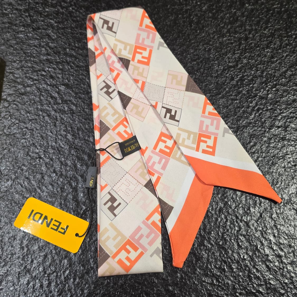 펜디 스카프 상품이미지2