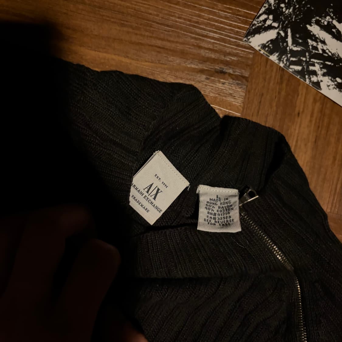 Armani exchange 넥 사이드 리리 집업 니트 블랙 상품이미지3