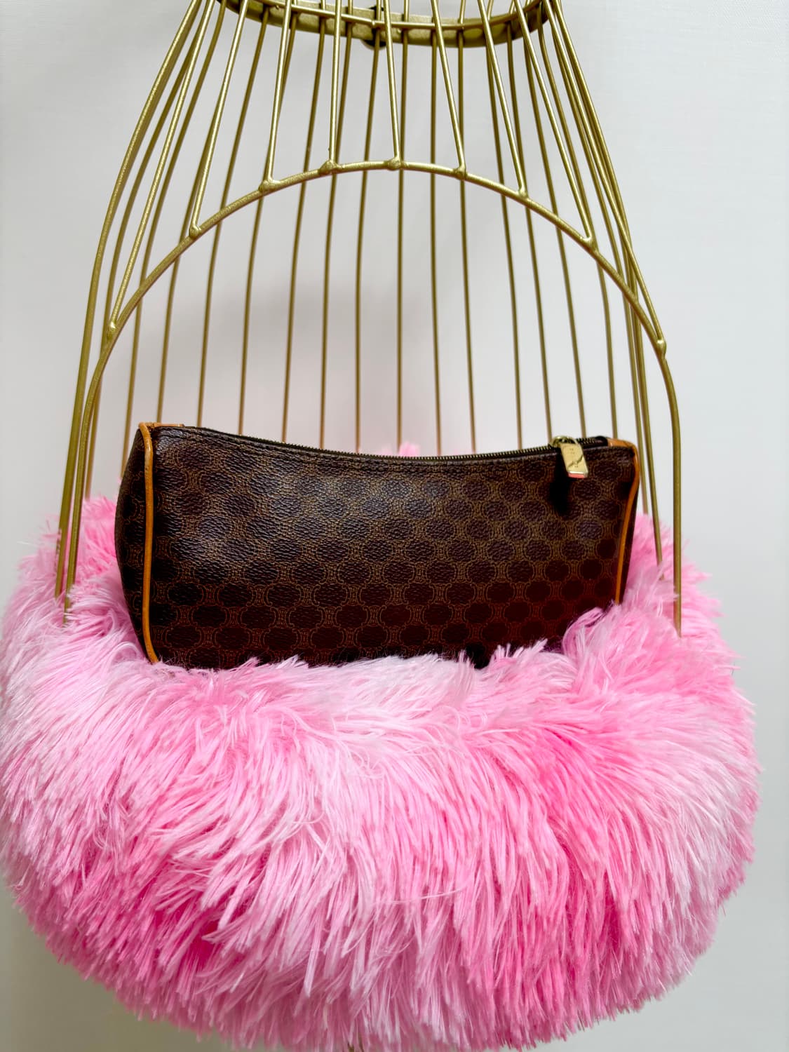 정품.셀린느 파우치 백. 상품이미지1