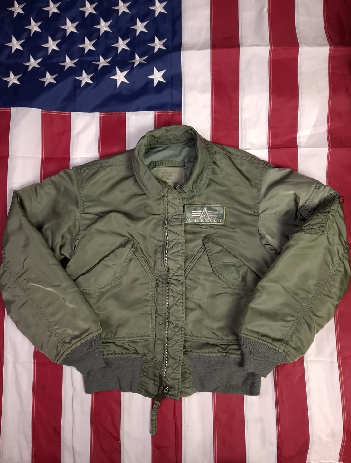 오리지날 미국제조  미공군 알파사 민수용 CWU45/P 항공점퍼 상품이미지2