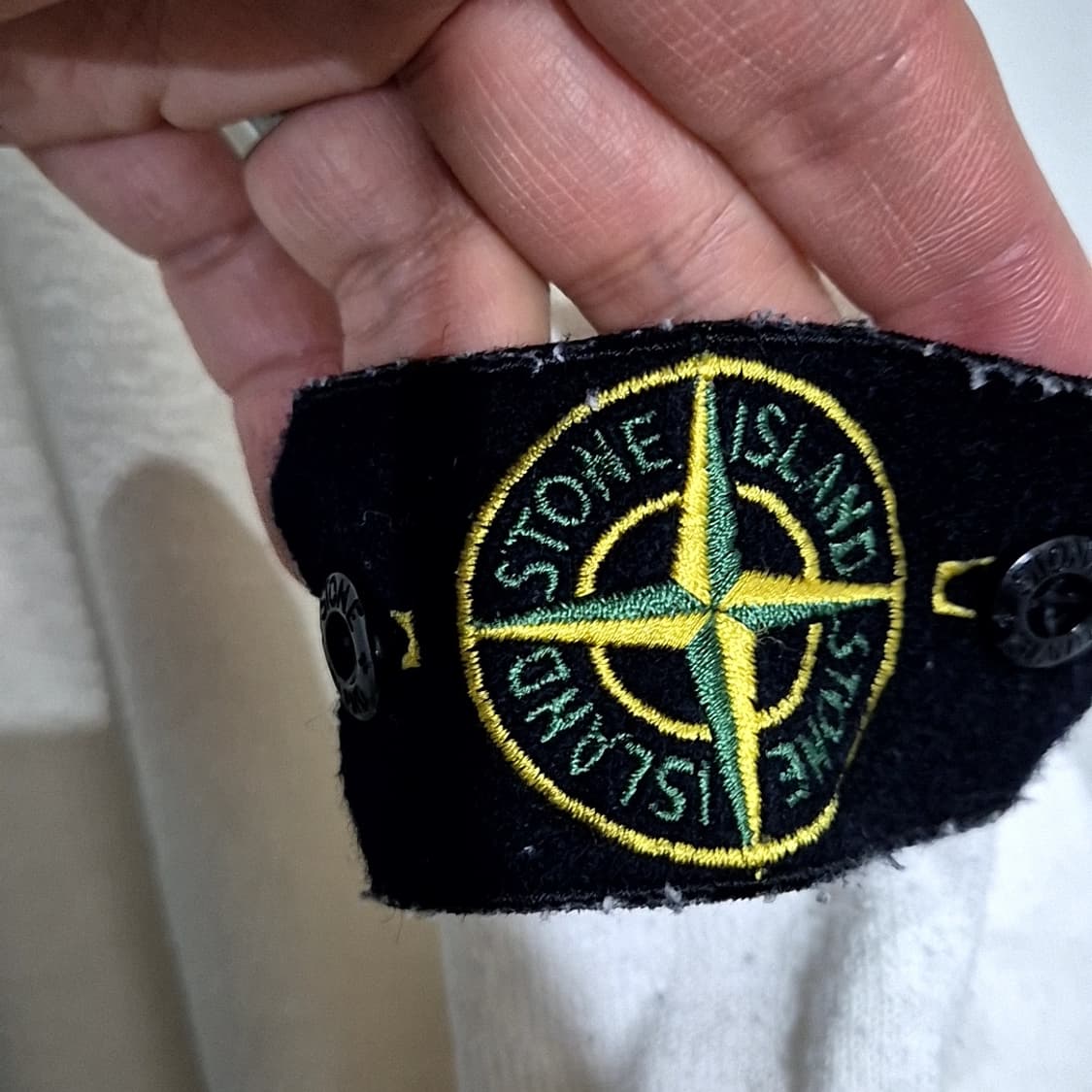 스톤아일랜드 크루넥 롱 슬리브 상품이미지3