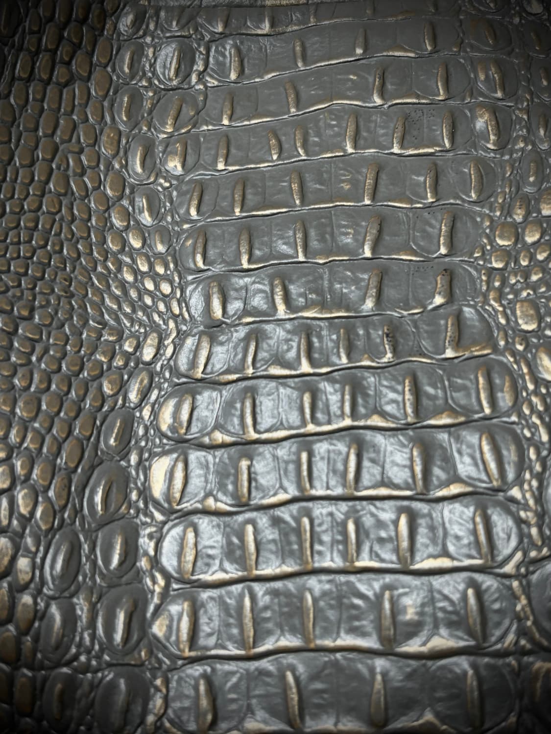 [V-KEI] Metal Crocodile Design BackPack 상품이미지3