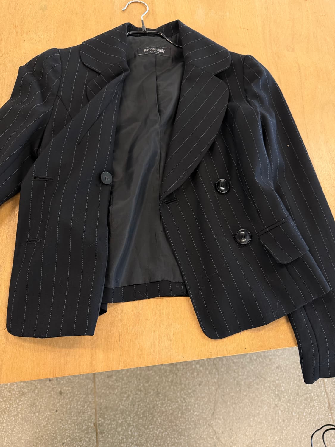 스트라이프 블랙 크롭 자켓 상품이미지3