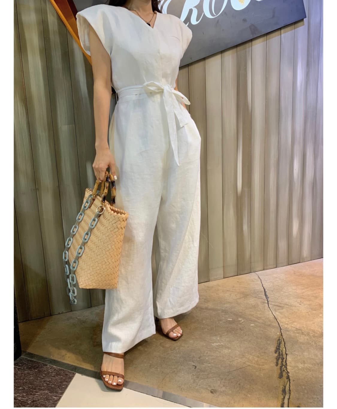 새상품 블로썸에이치컴퍼니 린넨 점프수트 상품이미지1