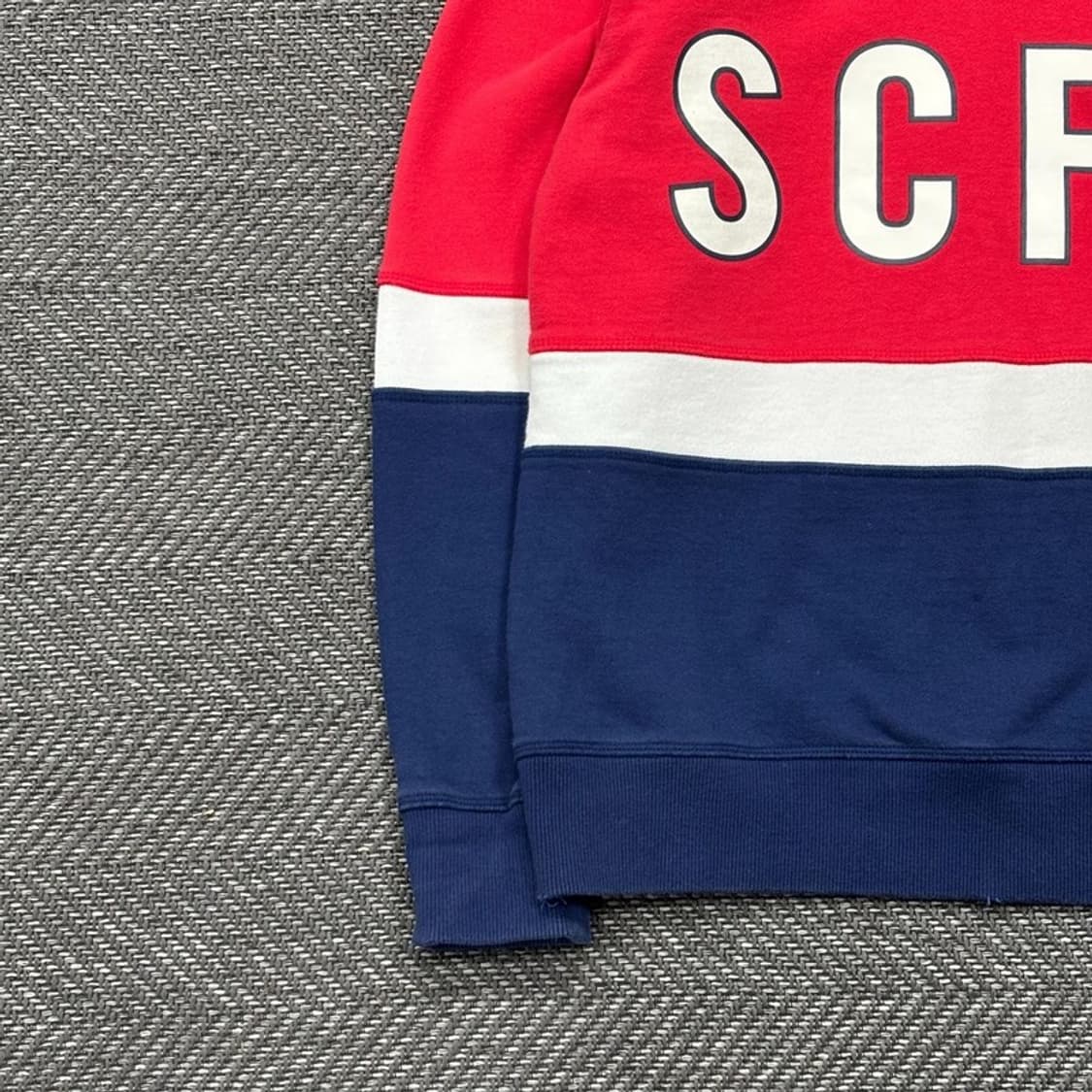 엄브로 배색 프린팅 맨투맨v0434 상품이미지4