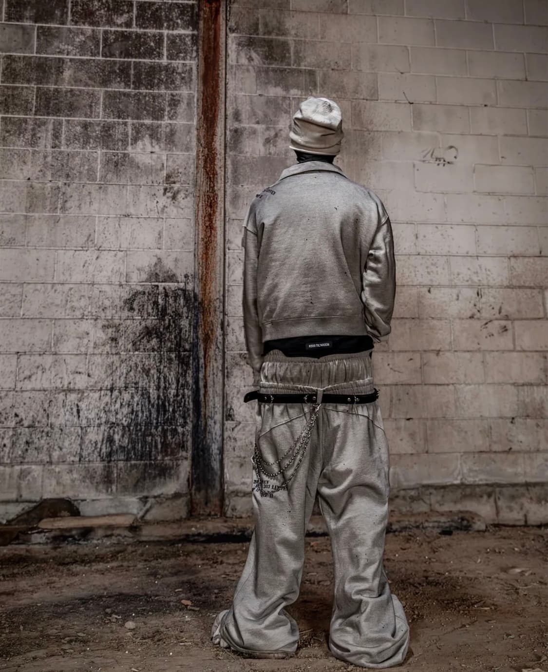 로어링라드 더티 더블 웨이스트 스웻 팬츠 오트밀 상품이미지2