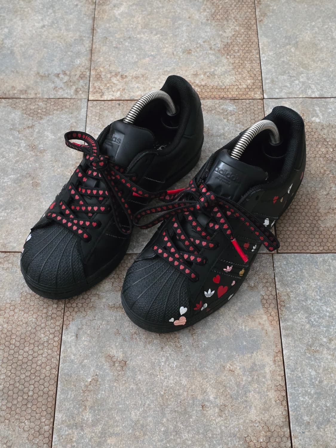 (220)아디다스 슈퍼스타 발렌타인데이 에디션 상품이미지1