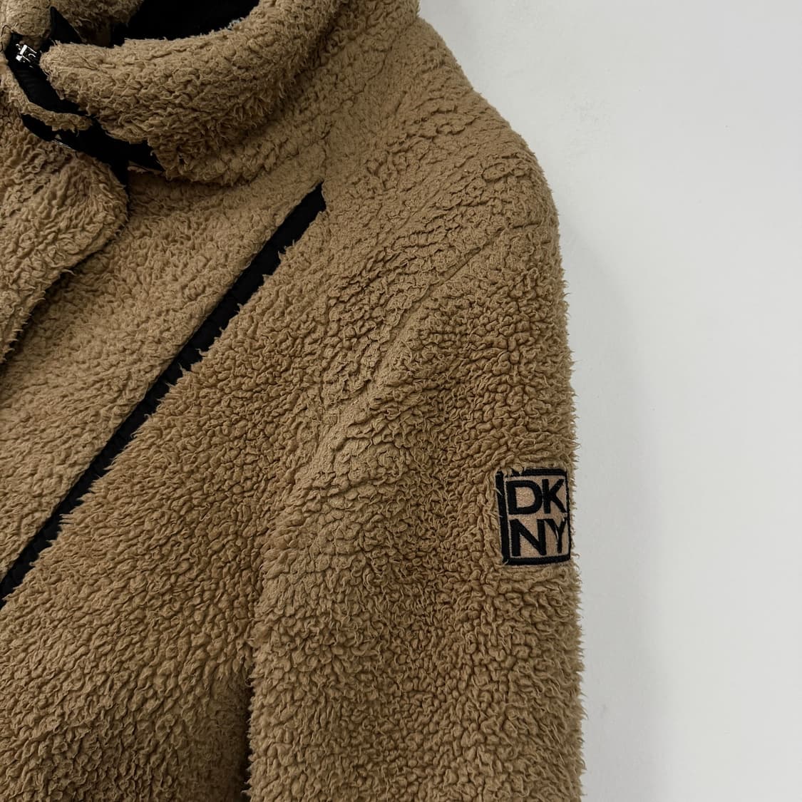 DKNY 후리스 테디 집업 자켓 상품이미지3