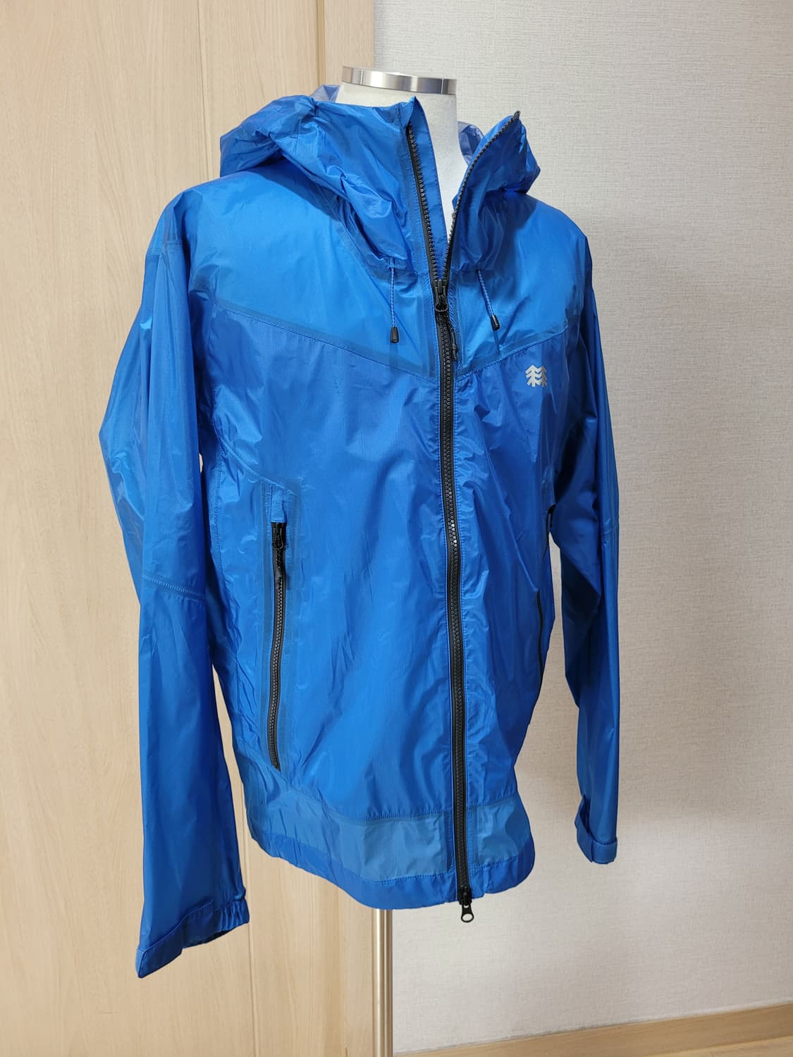 코오롱스포츠 남자 홑겹 바람막이 105 블루 상품이미지1