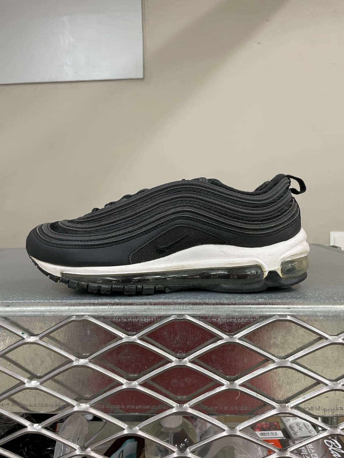 나이키 에어맥스 97 블랙 화이트 250 상품이미지1