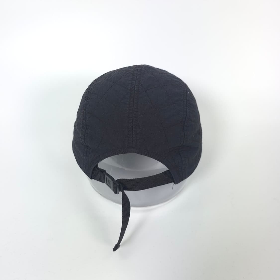 뉴에라 블랙 퀼팅 5패널 빈티지 캠프캡 상품이미지2