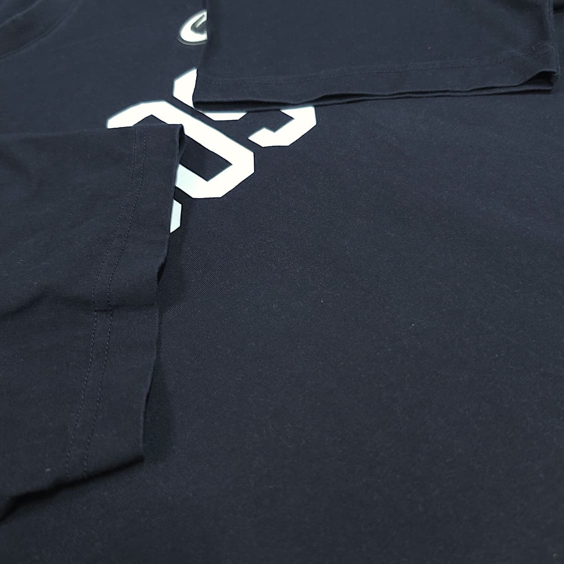 [2XL] 라코스테 블랙 그래픽 &퍼프 뱃지 매치 반팔티셔츠 상품이미지6