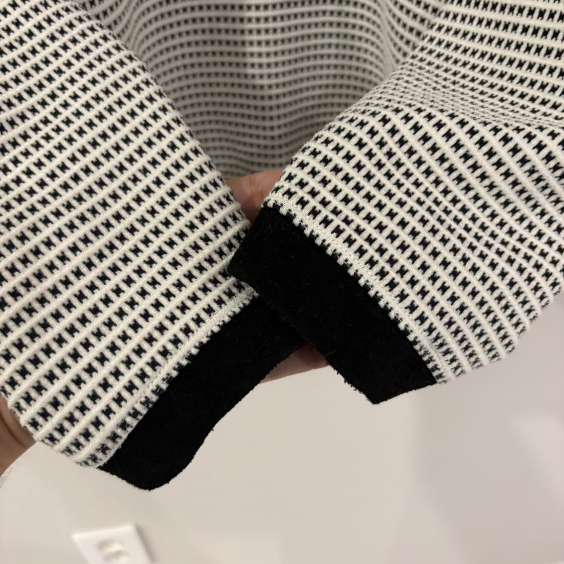 잭니클라우스 하프집업 패턴 니트 105 상품이미지4