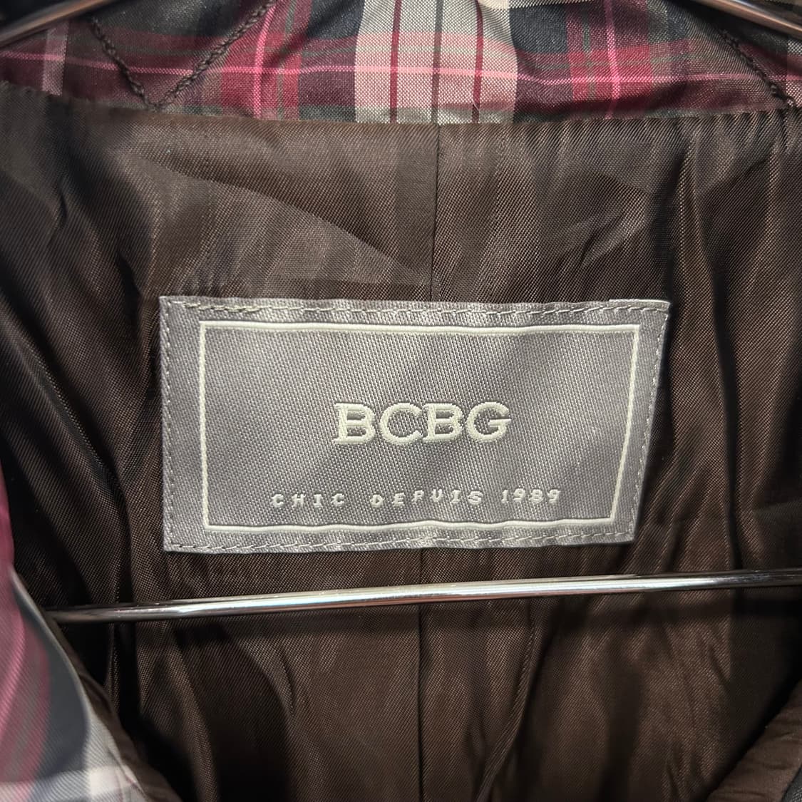 BCBG 체크패턴 카라 퀼팅 누빔 경량패딩 상품이미지3