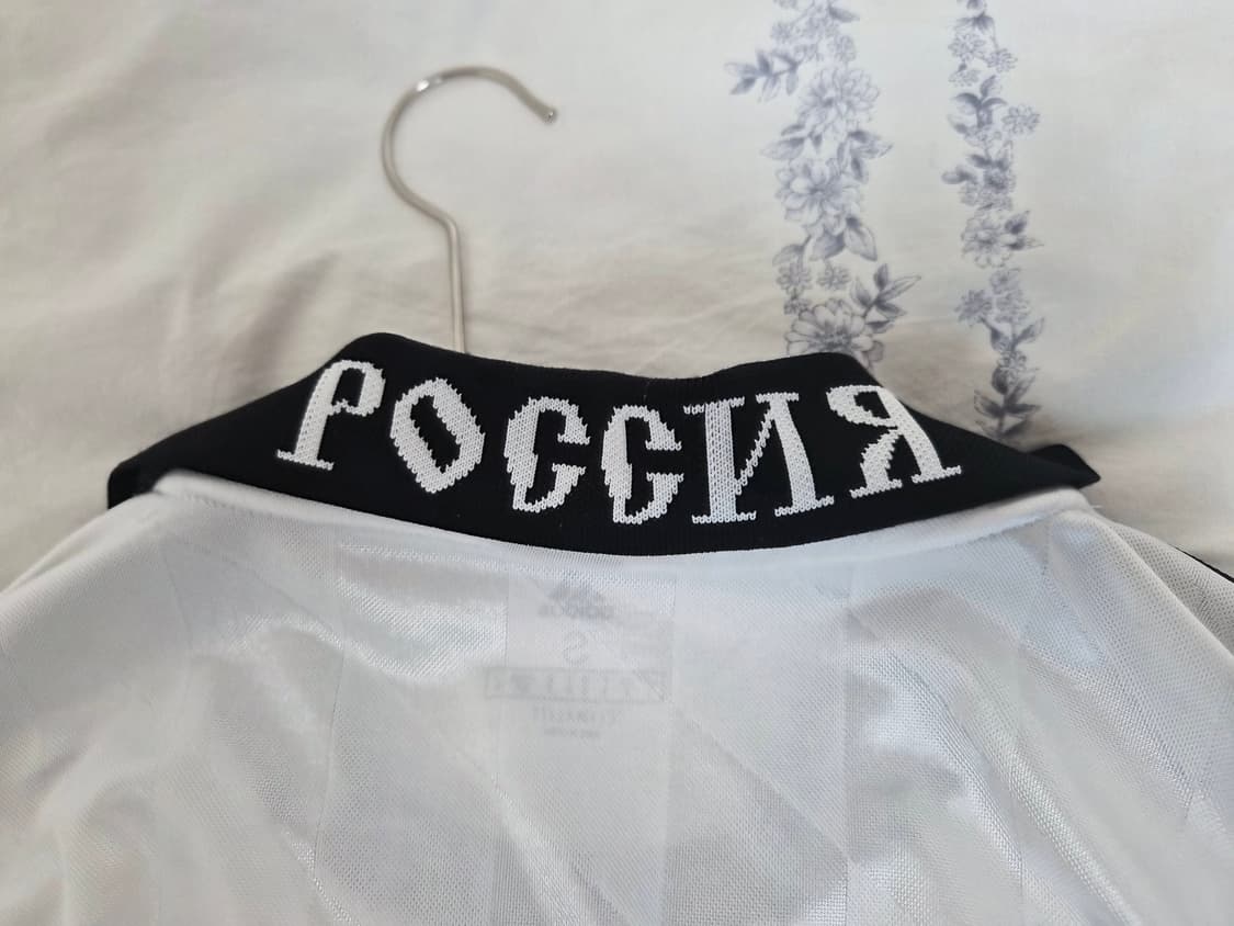 [S] 고샤루브친스키x아디다스 풋볼져지 화이트 상품이미지5