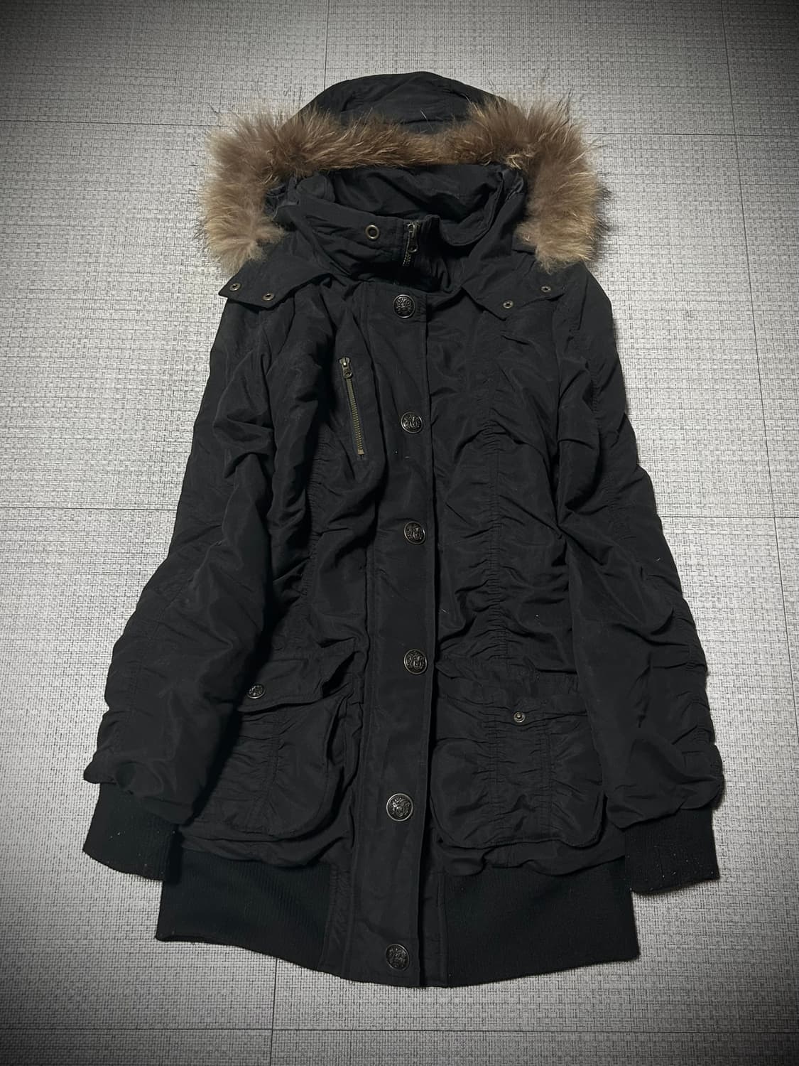 *Rare design* 2000s Y2K 블랙 셔링 퍼 울프죠 기믹자켓 상품이미지1